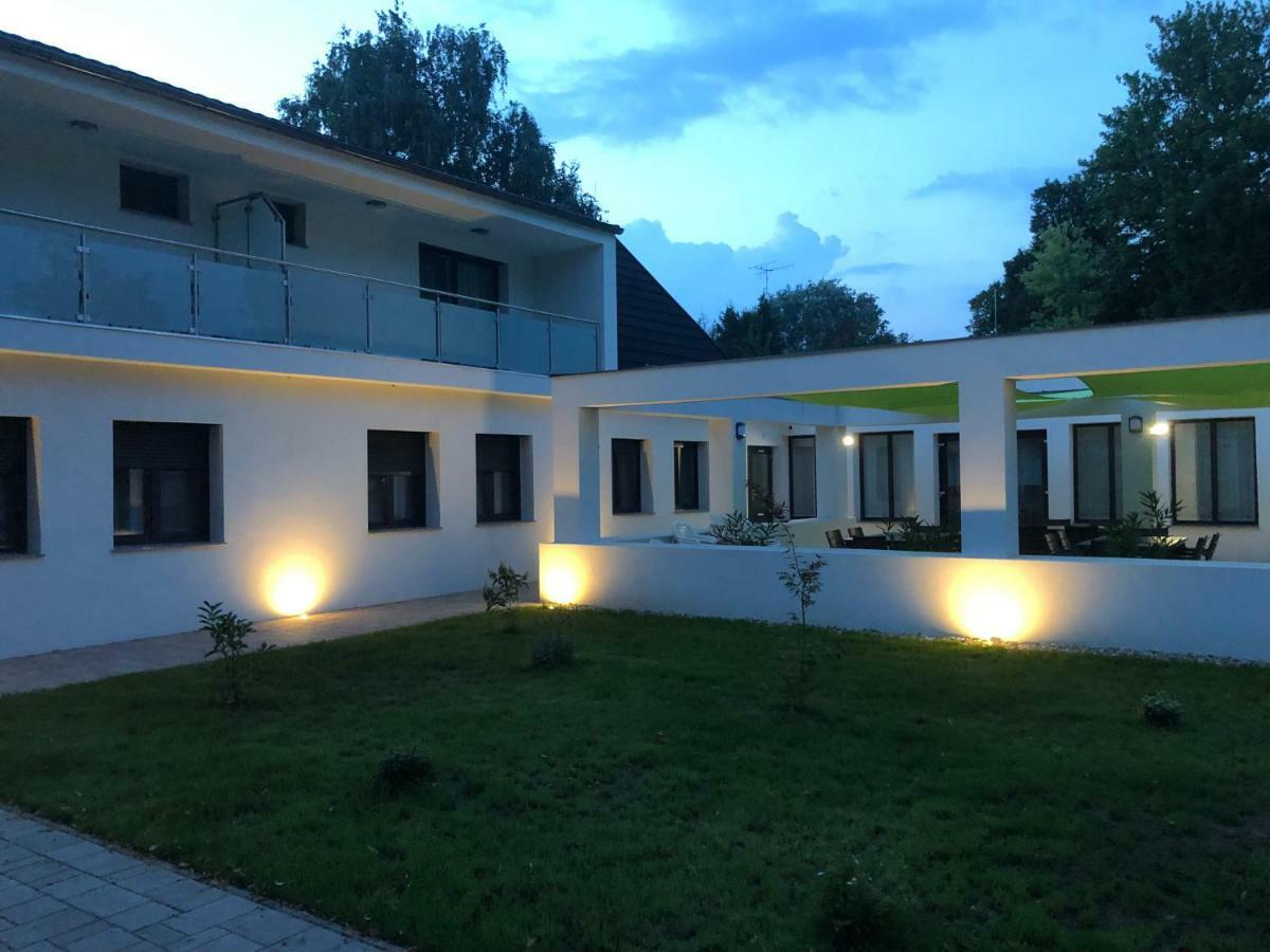 Duna Vendégház Fadd-Dombori Exterior foto